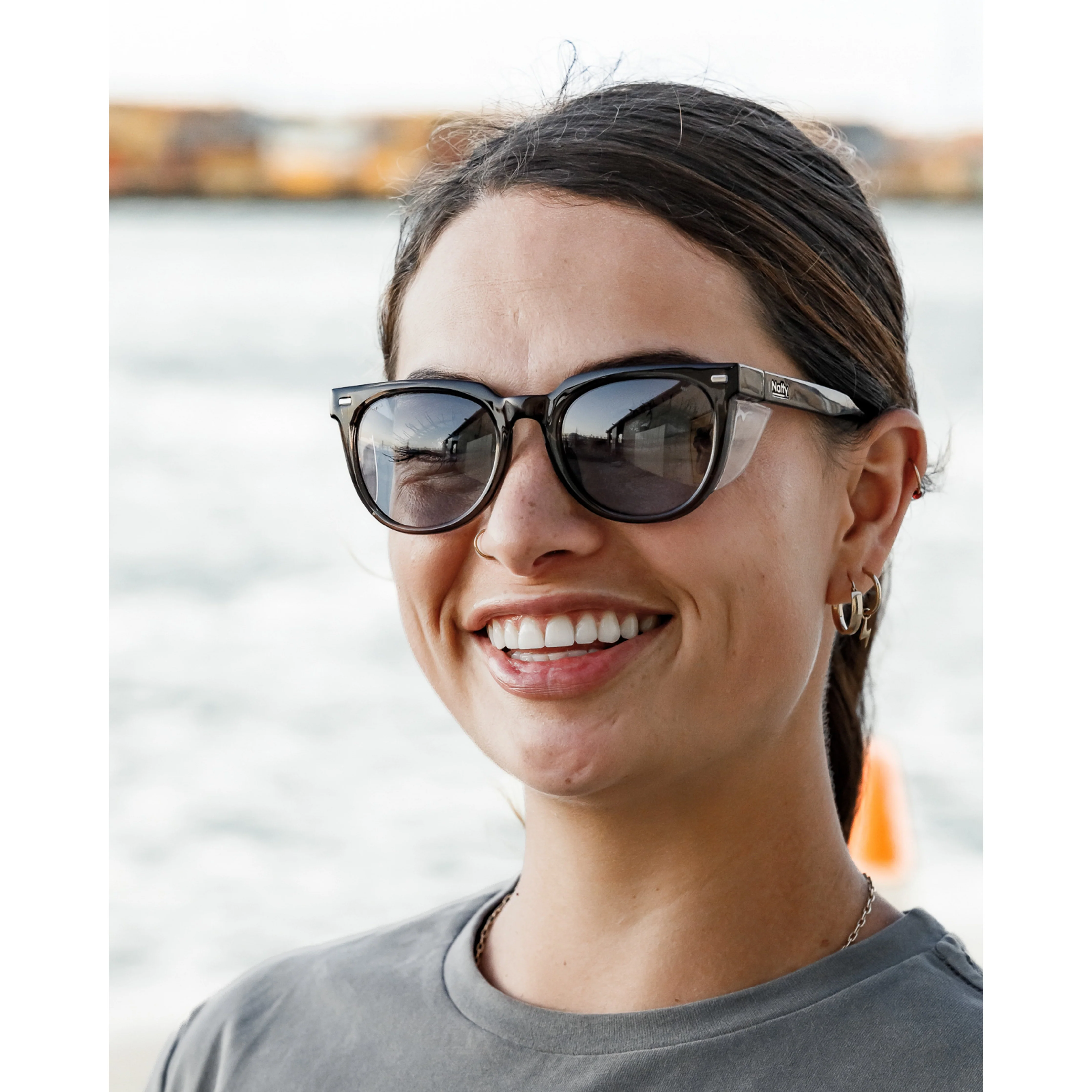 Roys Black Photochromic Safety Glasses - Image 4